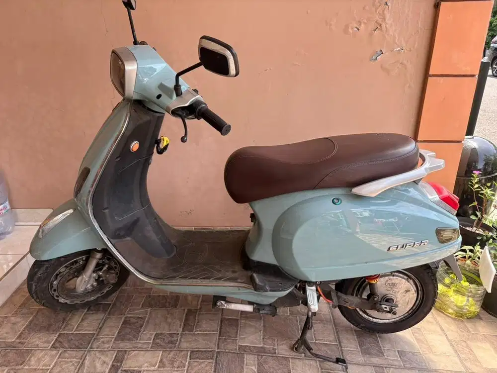 Uwinfly t3s tahun 2023 km 9800