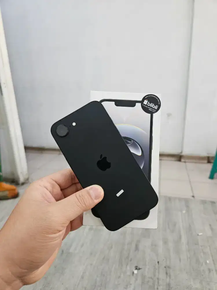 iPhone 16e 128Gb - Resmi iBox 5 bln #Relax