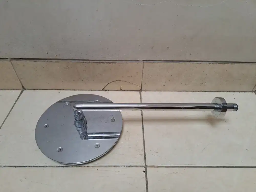 Shower toto/ Kepala shower merk toto
