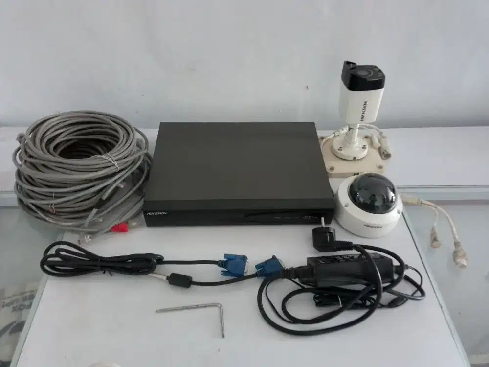 CCTV Hikvision 2 Kamera