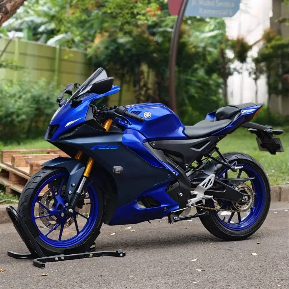 YAMAHA YZF R15 V4 2022 BIRU KM LOW PAJAK PANJANG NO MINUS