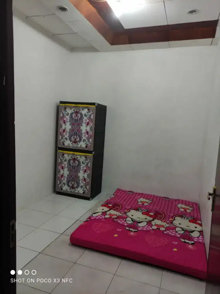 Kost murah bersih dan nyaman fre wifi