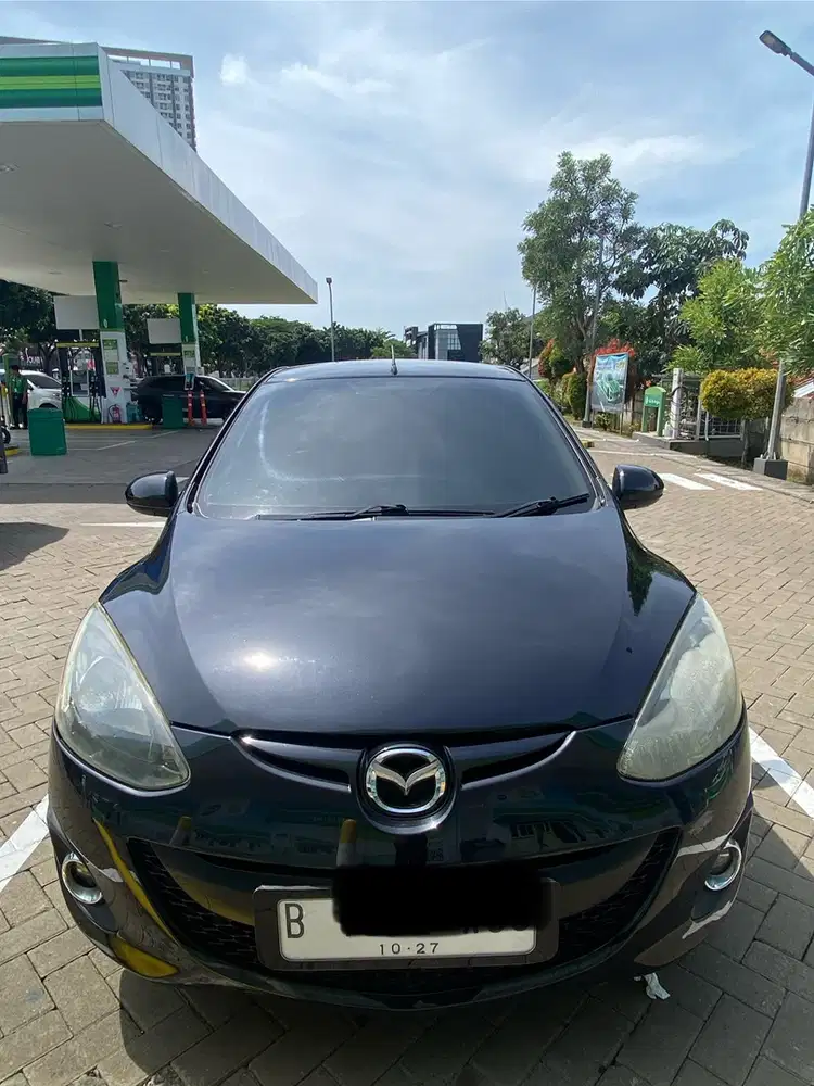 Mazda 2 2011 Automatic