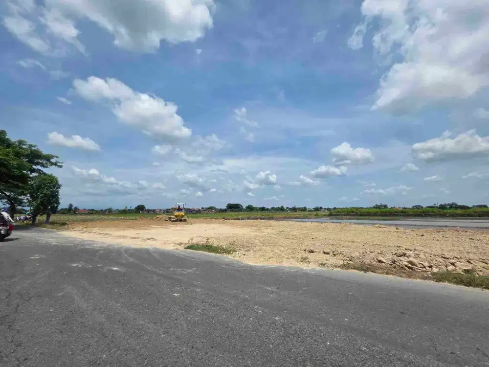 tanah srtrategis mangku jalan raya dekat bandara adisumarmo harga termurah