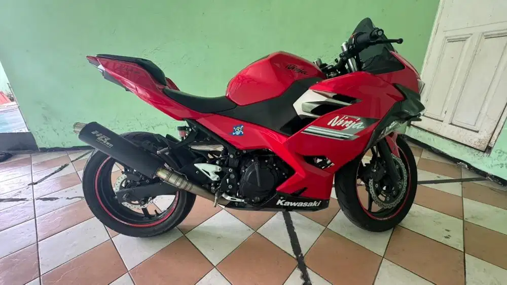 Kawasaki New Ninja 250 FI