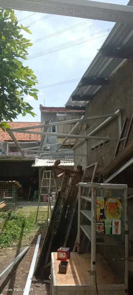 Karim kanopi bajaringan dan besi