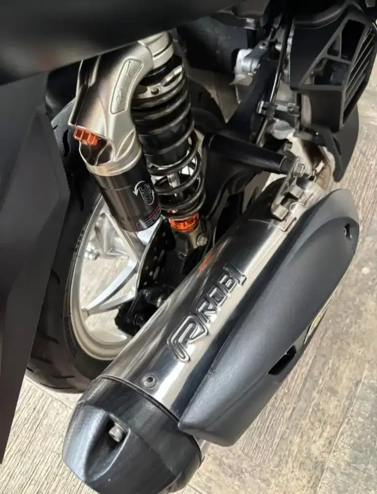 Knalpot rob1 nmax new/neo/Turbo