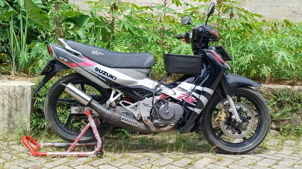 Suzuki satria 2 tak