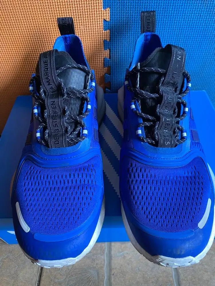 Sepatu Adidas NMD V3 Biru