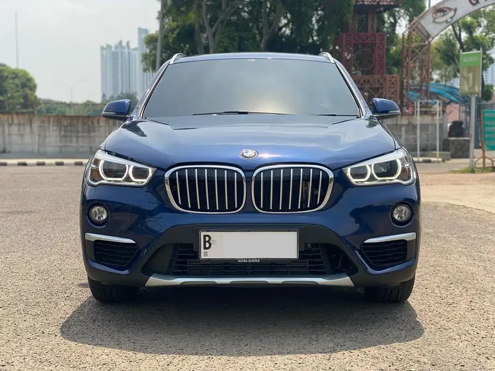 BMW X1 SDRIVE18i AT BIRU 2019