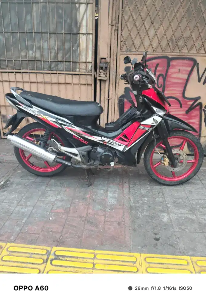 Jual Motor Supra X 125 CC  Tahun: 2013
- CC: 125 CC
Karburator
