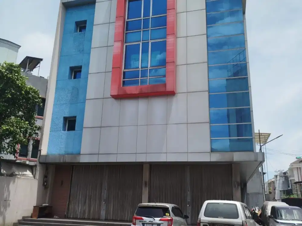 Disewakan Cepat Ruko Gandeng 3 di Komplek Duta Square Uk.15x20m2