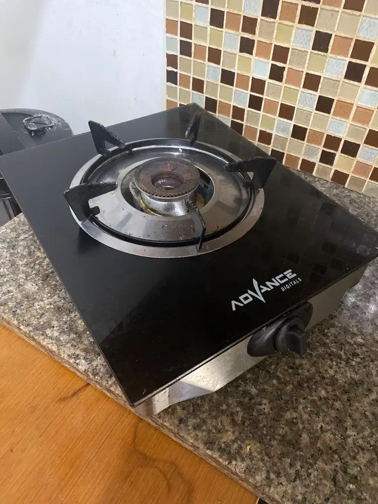Kompor gas kaca 1 tungku Advance dengan selang dan radiator nya