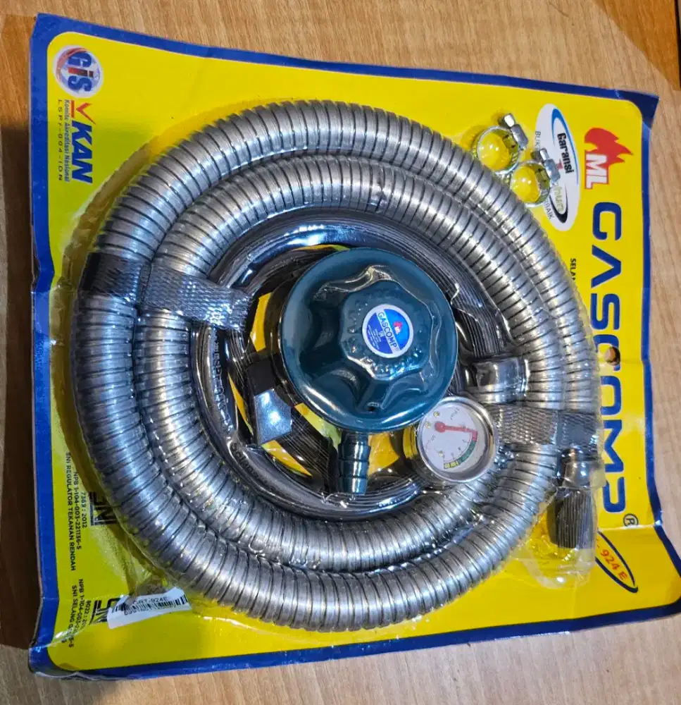 Gascomp GRT-924E  + Bonus Gelas Plastik Warna-Warni  (3 pcs)