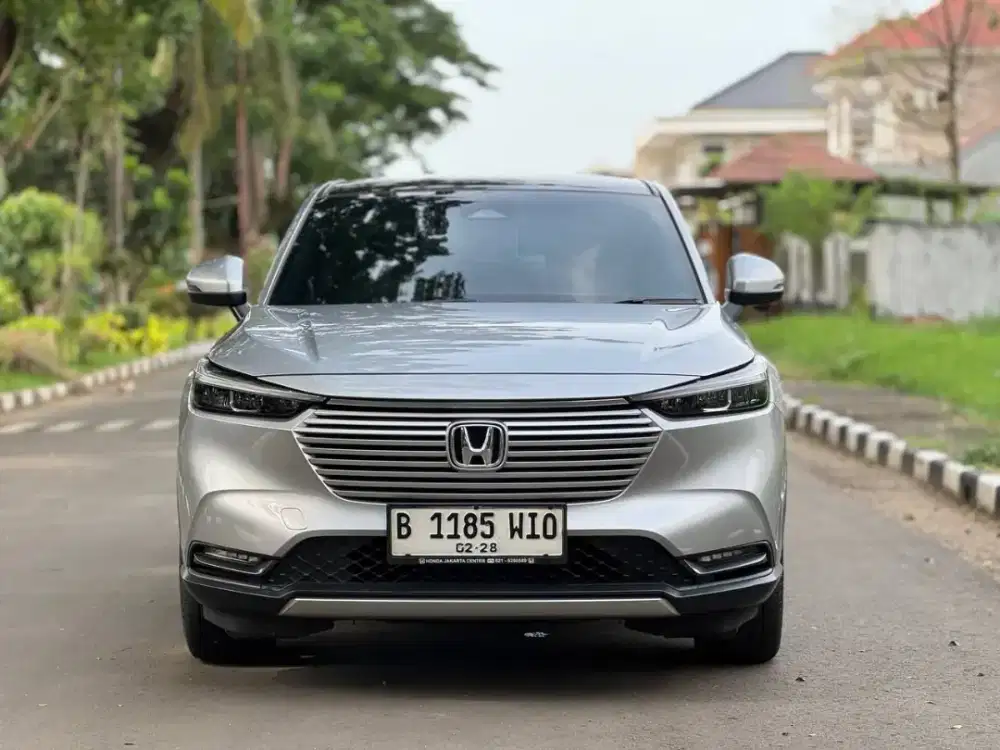 Honda HRV 1.5 L SE cvt 2022 abu-abu metalik  -Promo 5jt