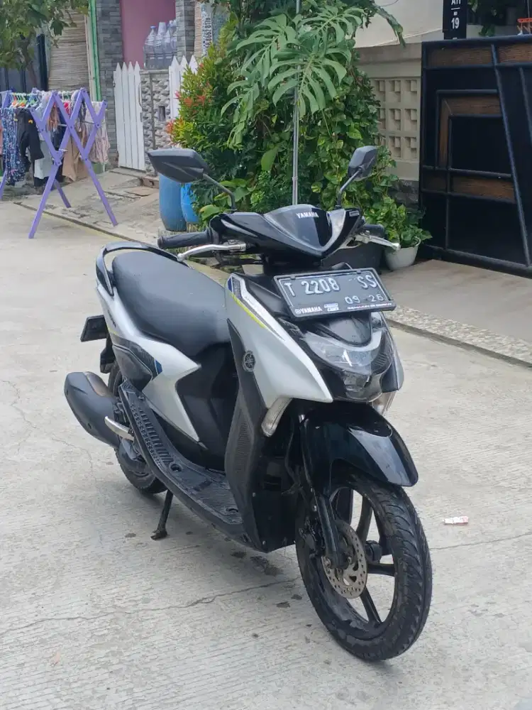 Yamaha Mio gear 2021 km rendah