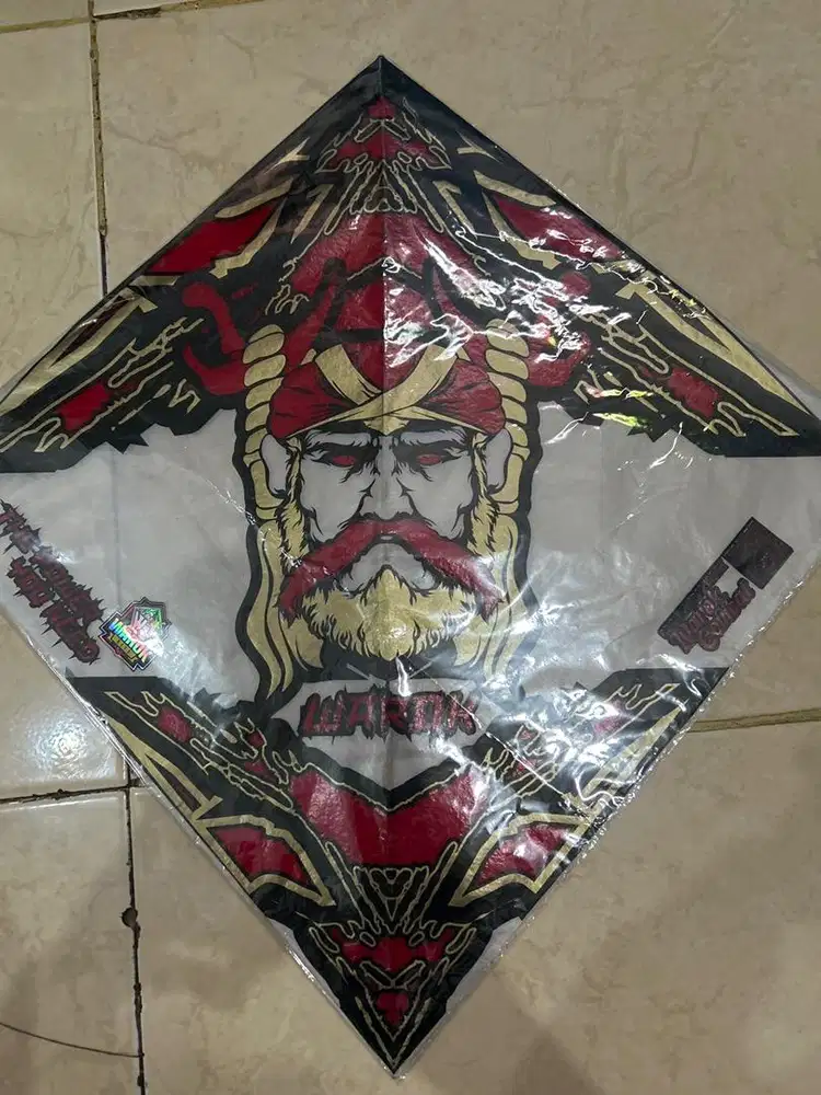 Dijual layangan koleksi tourmanen encho merah emas