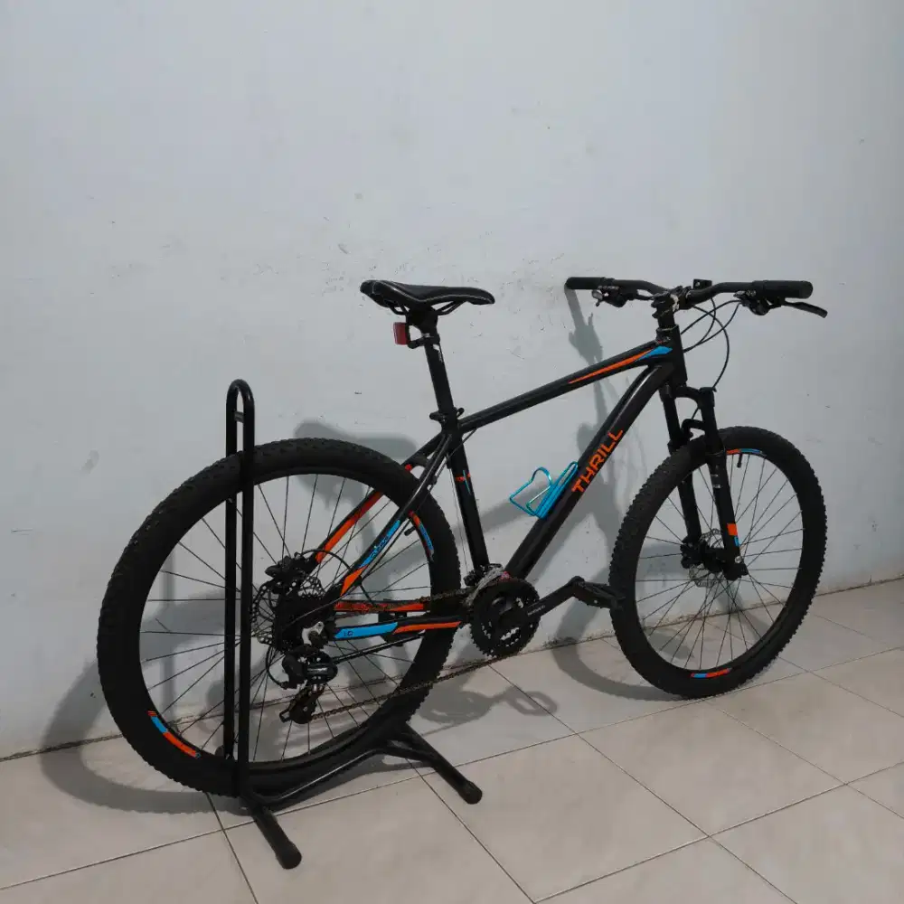 Dijual Sepeda Thrill Cleave 1.0 Kondisi Like New