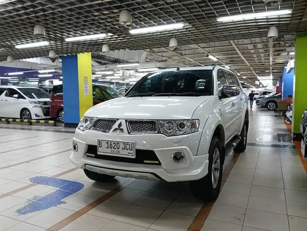 Mitsubishi Pajero sport Dakar Limited 4x2 Automatic 2013