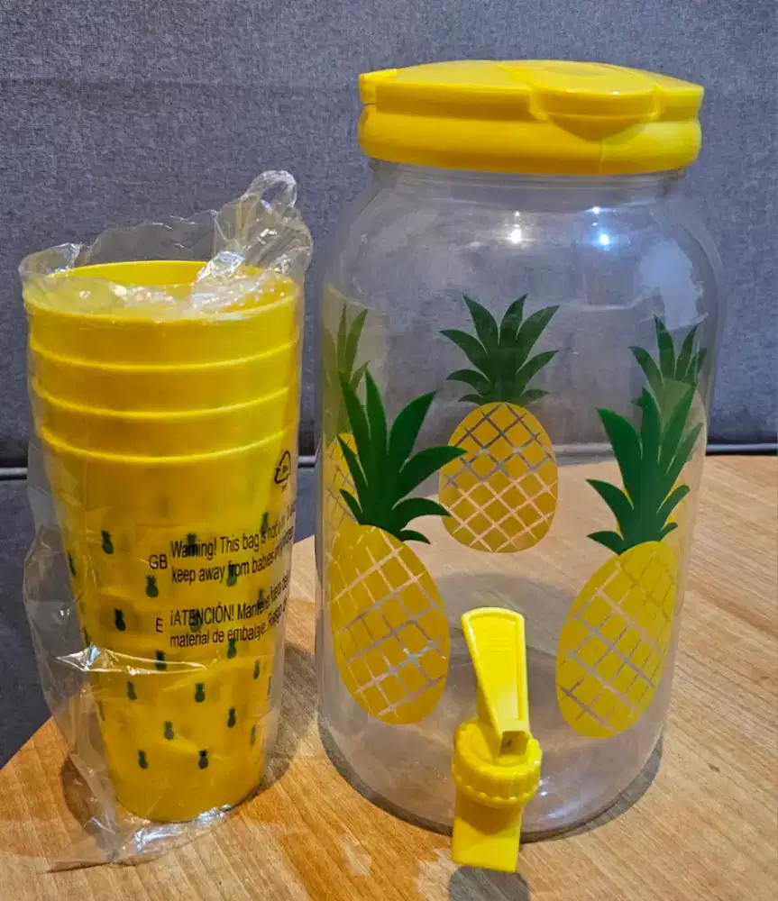 Mini Dispenser Lucu Transliving  + 4 Cup Sekaligus!