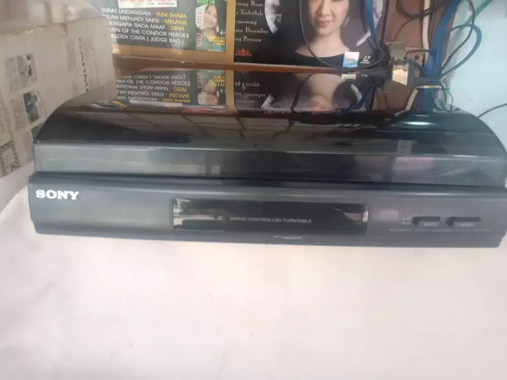 TURNTABLE SONY PS-LX56P