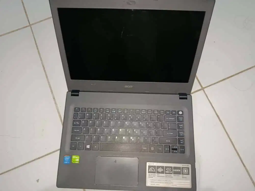 LAPTOP ASUS ASPIRE E 14