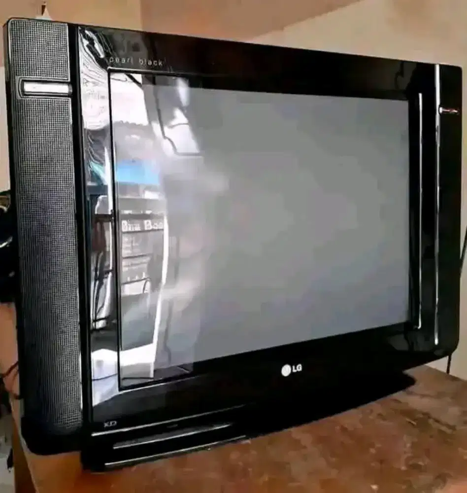 TV TABUNG SLIM LG 21 .