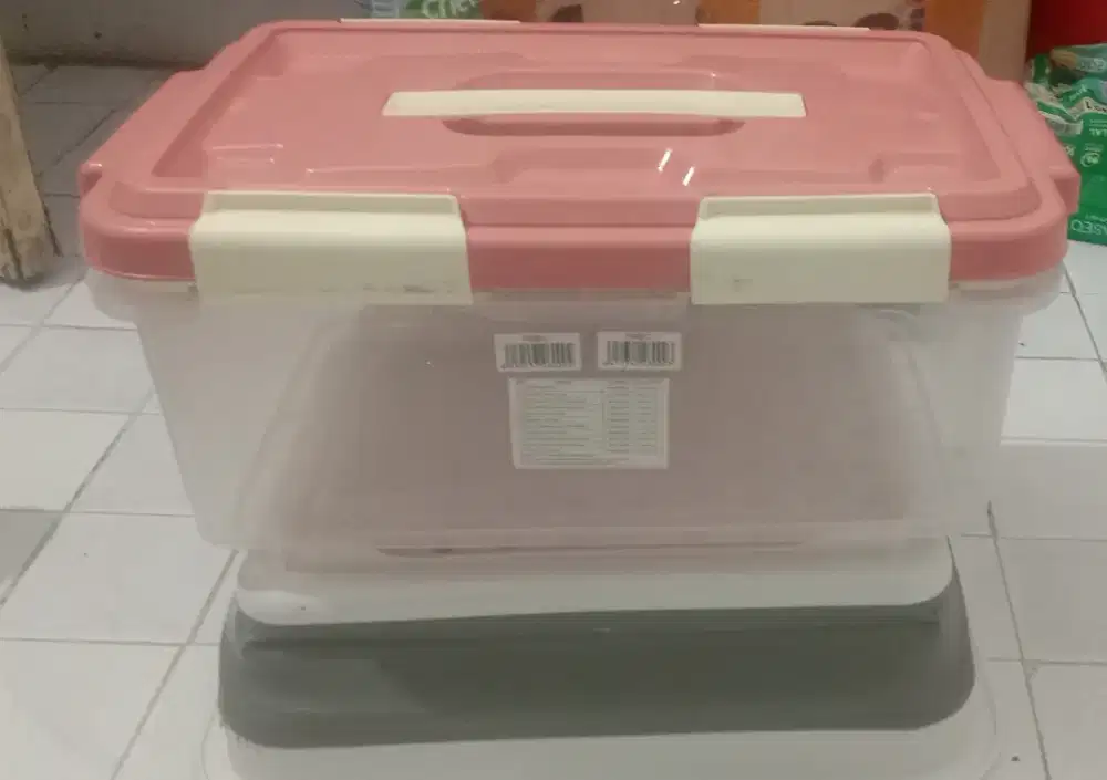 Box container dan rak piring lipat