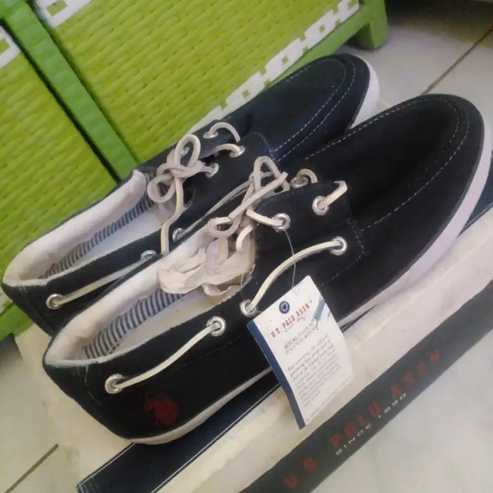 Sepatu polo original