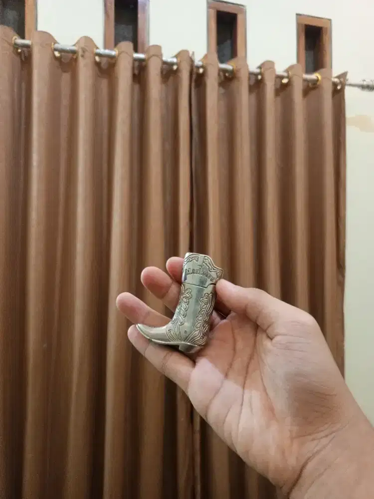 Korek malboro lapis perak antik