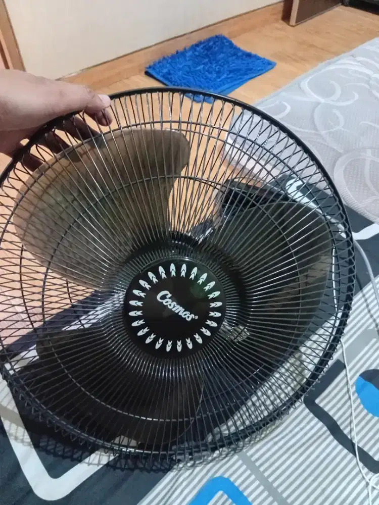 Dijual kipas cosmos baru 18 inch ori