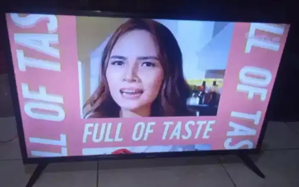 TV LED AQUA 32 INCH MASIH ANALOG