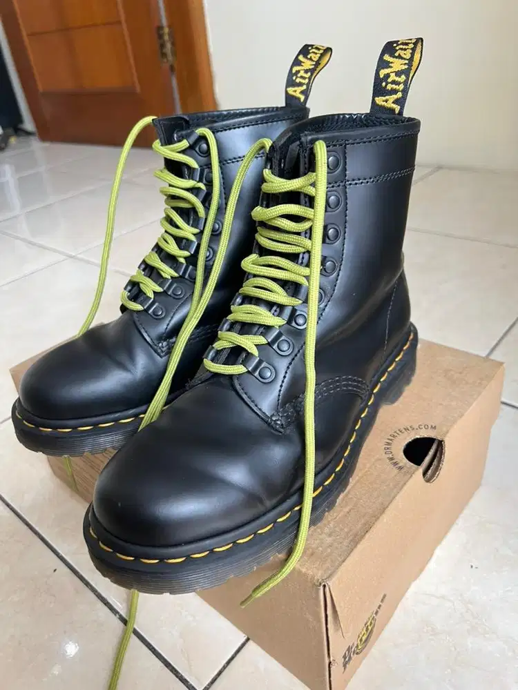 Dr Marten 1460 Black Smooth High 39