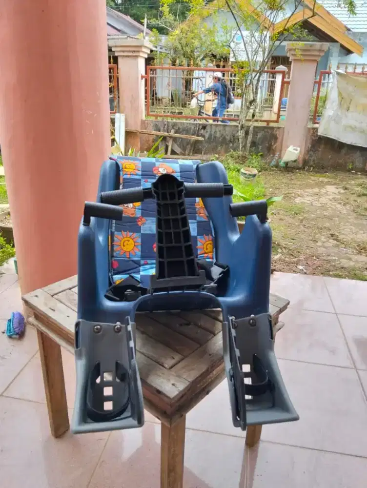 Dijual boncengan anak