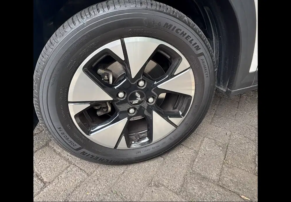 [Pengguna] Wuling Alvez EX 2023 tipe tertinggi Putih