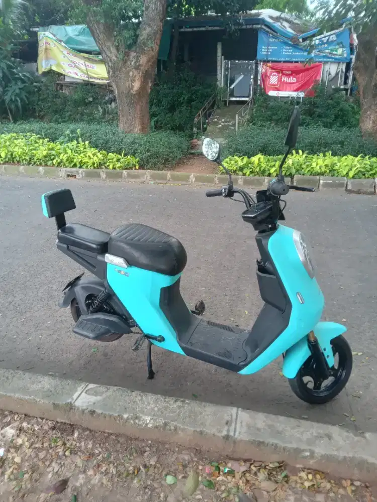 U-Winfly sepeda listrik