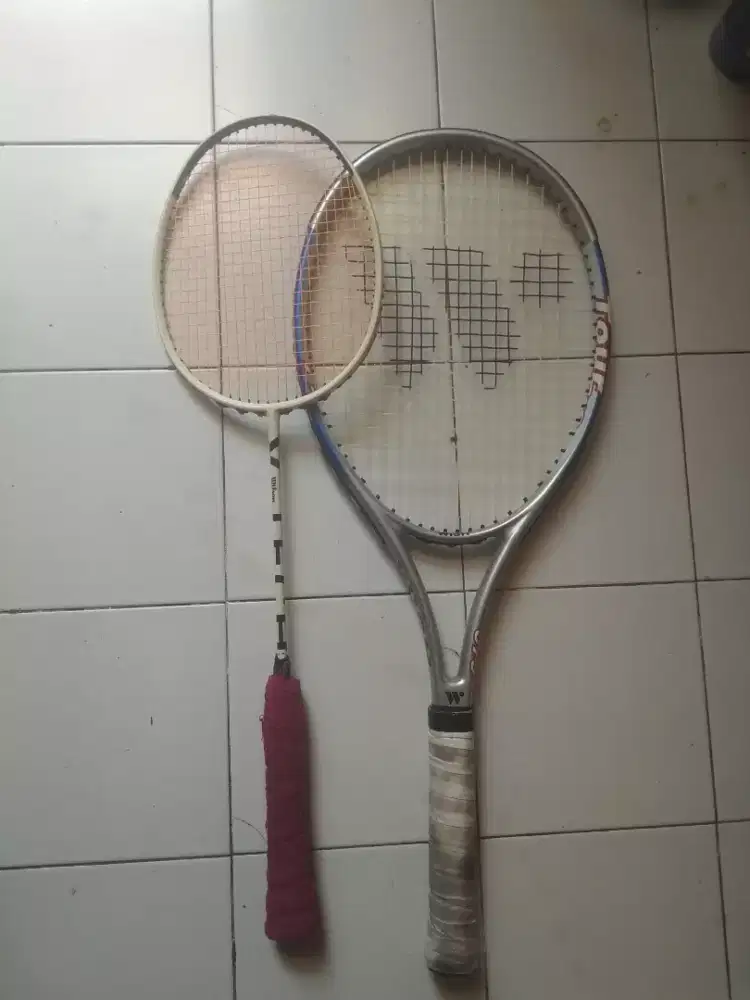 Di jual 2 raket tenis dan badminton