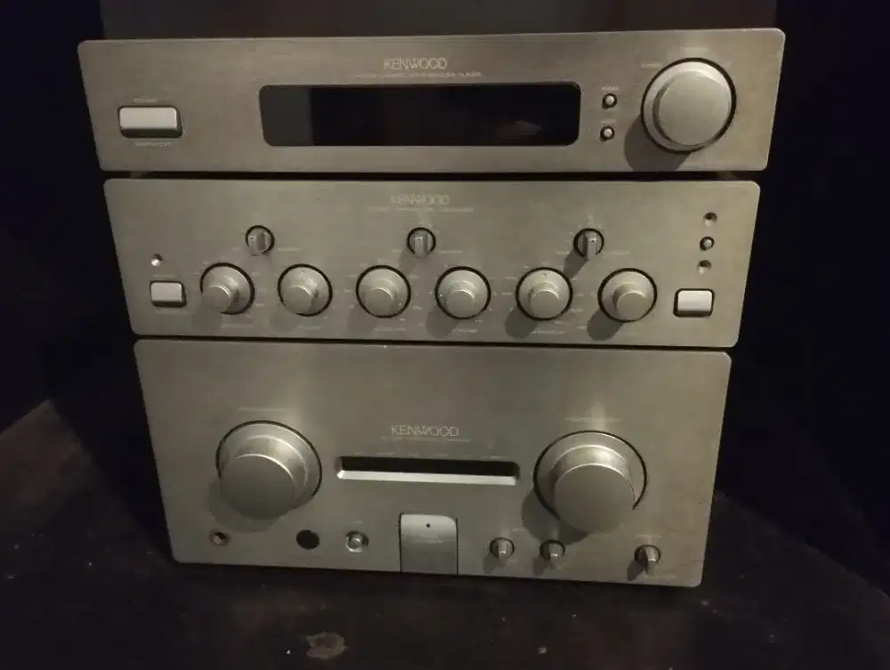 Sepaket Ampli Kenwood A-1001