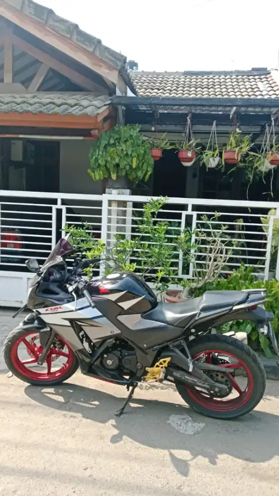 Cbr 150 k45 komplit