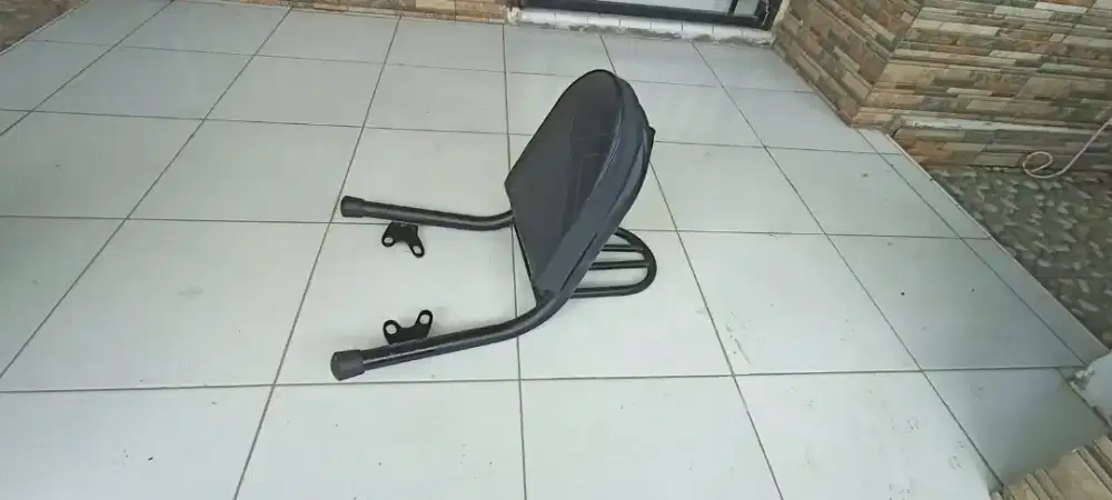 Sandaran jok motor honda matic terawat