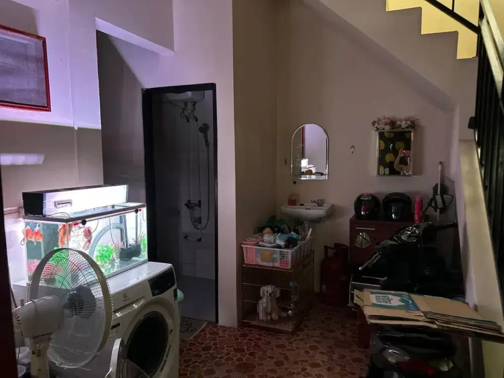 Dijual Rumah Babatan Mukti Staretgis Siap Huni