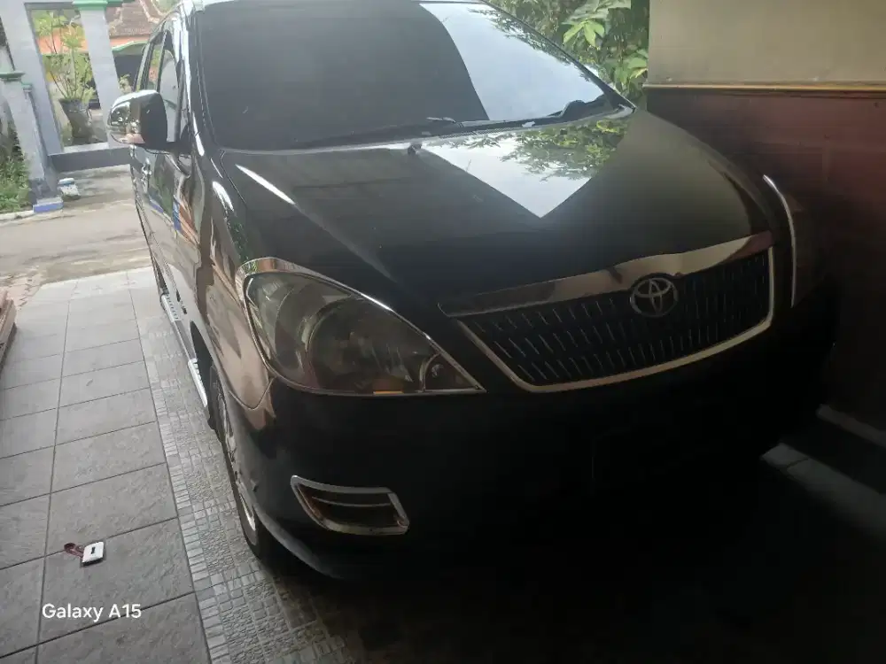 Dijual Innova Istimewa 2004