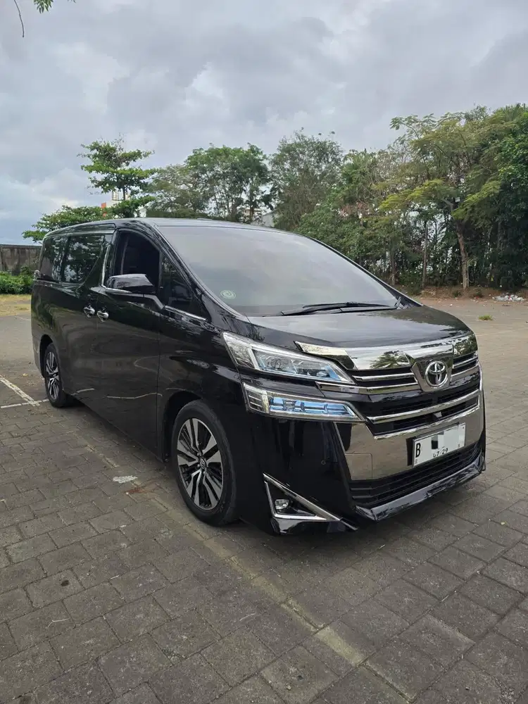 VELLFIRE 2.5 G TAHUN 2019 KONDISI MASIH TERAWAT DAN SIAP PAKAI