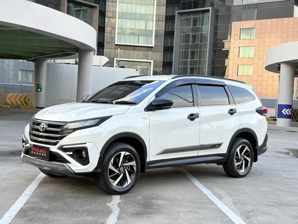 Toyota Rush GR Sport Tahun 2022