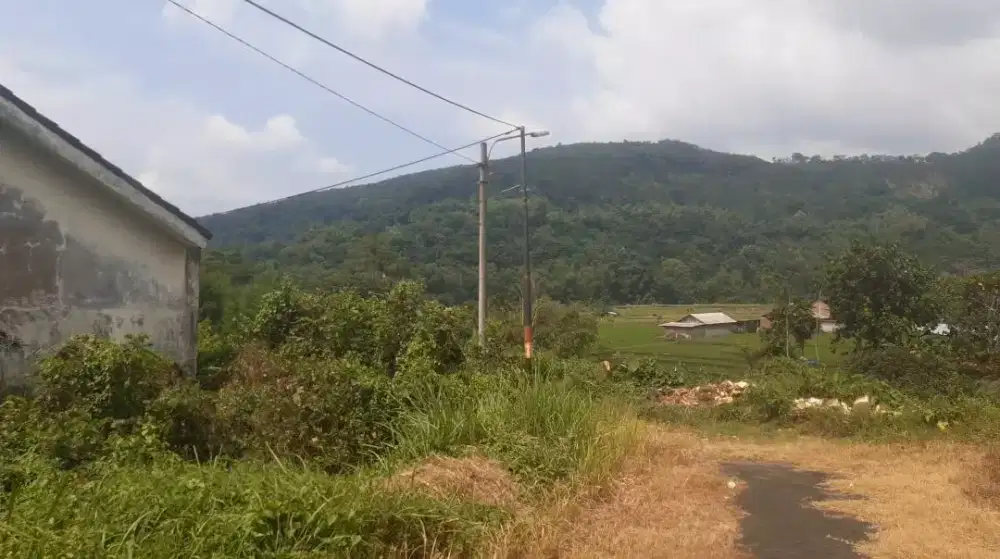 Dijual Tanah posisi hook, view bukit sawah