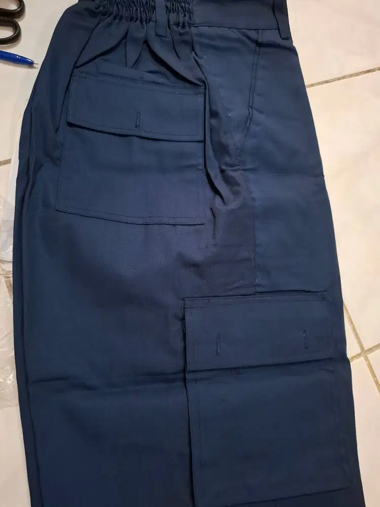Dijual Celana SMP Baru – Ukuran XXL