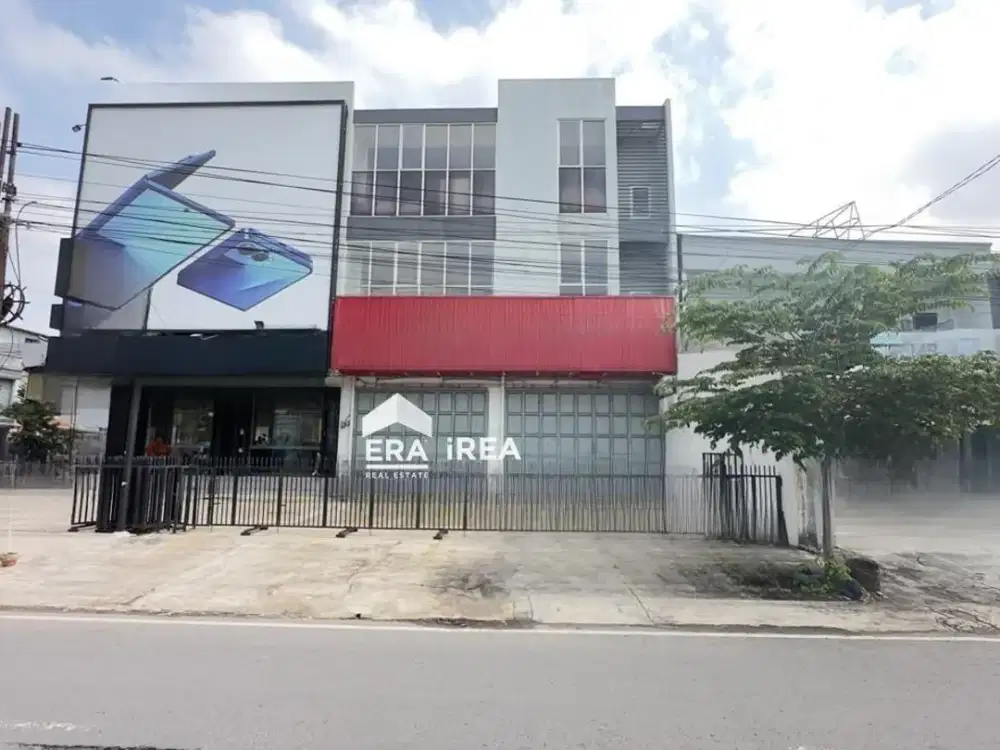 DISEWAKAN RUKO 3 LANTAI DI SOLO KRATONAN DEKAT PASAR GEMBLEGAN/HARJODAKSINO