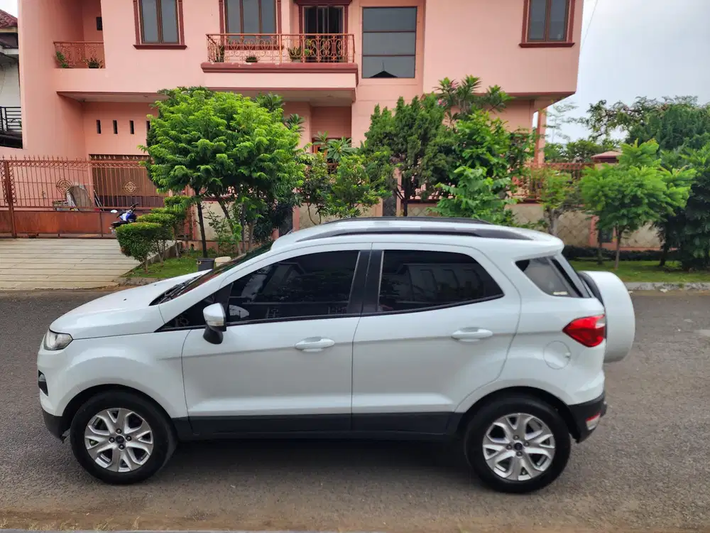 Jual cepat Ford Eco Sport 2014 Putih Elegan