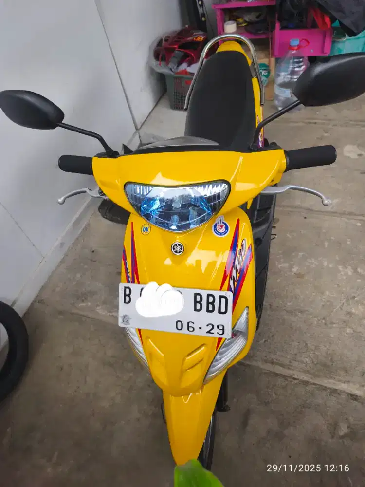 Mio Sporty Kuning