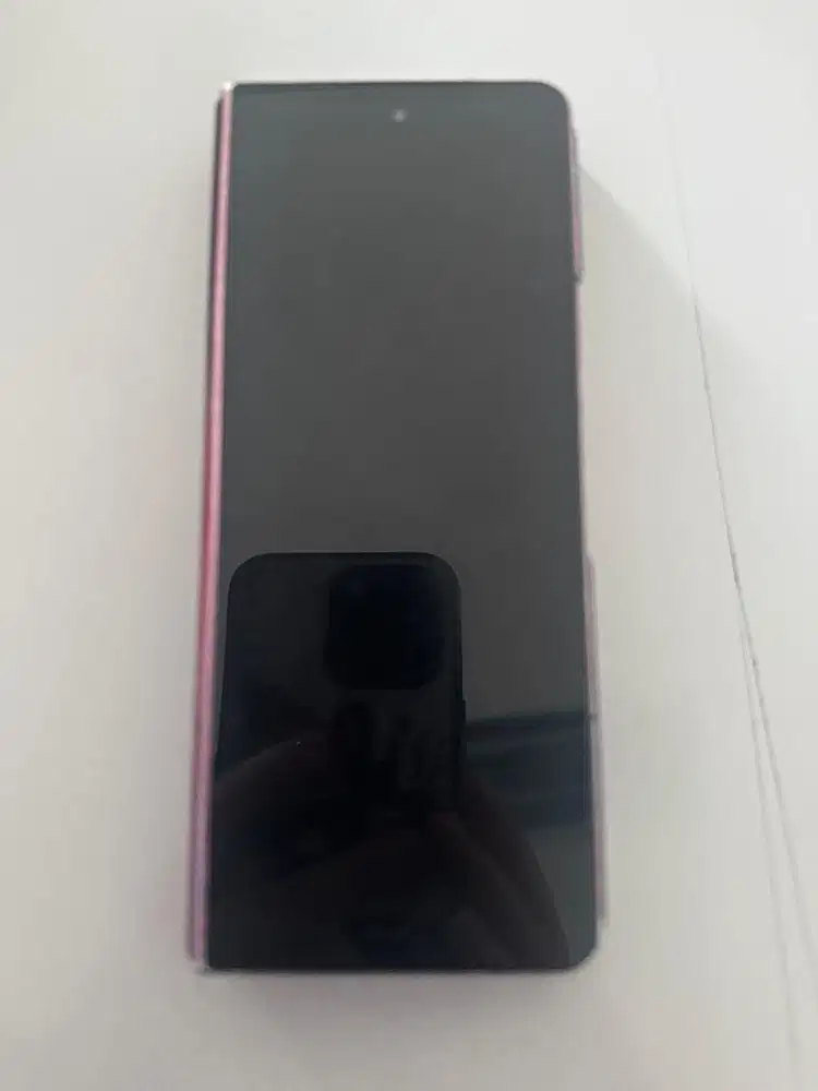 Samsung Fold 4 512 GB Purple Limited Edition
